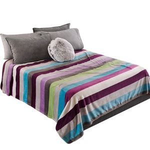 COBIJA ESTAMPADA ISLANDIA SENCILLA / DOBLE (180 X 220)